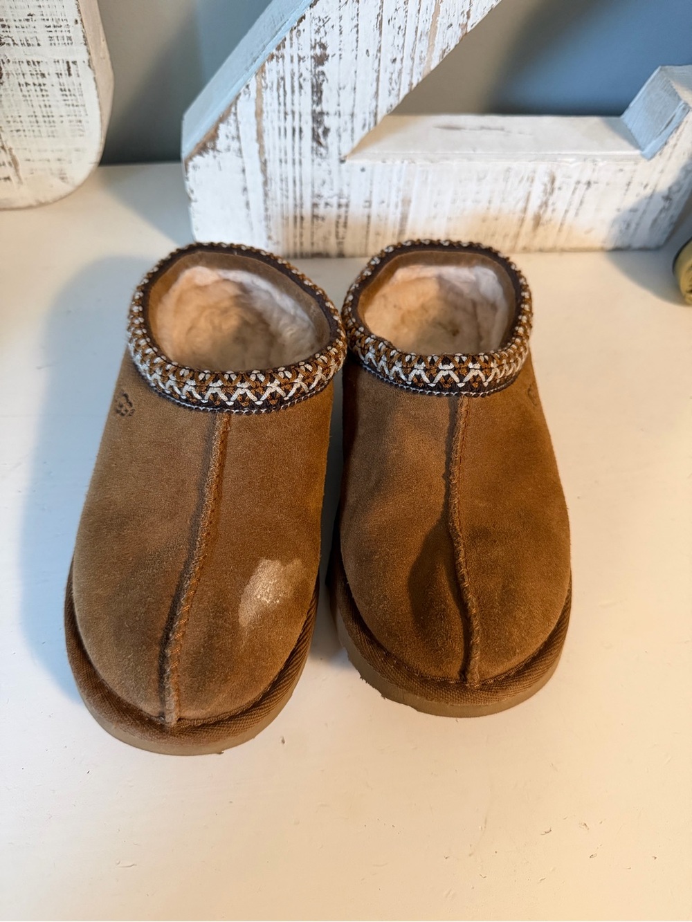 Ugg Tasman
